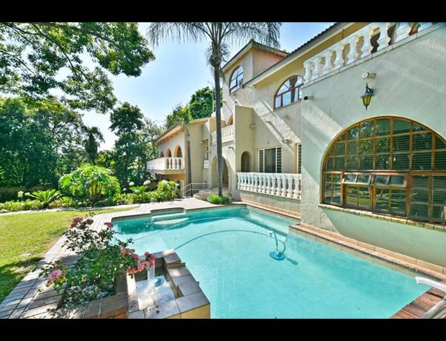 6 BEDROOM HOUSE FOR SALE IN RANDPARK RIDGE